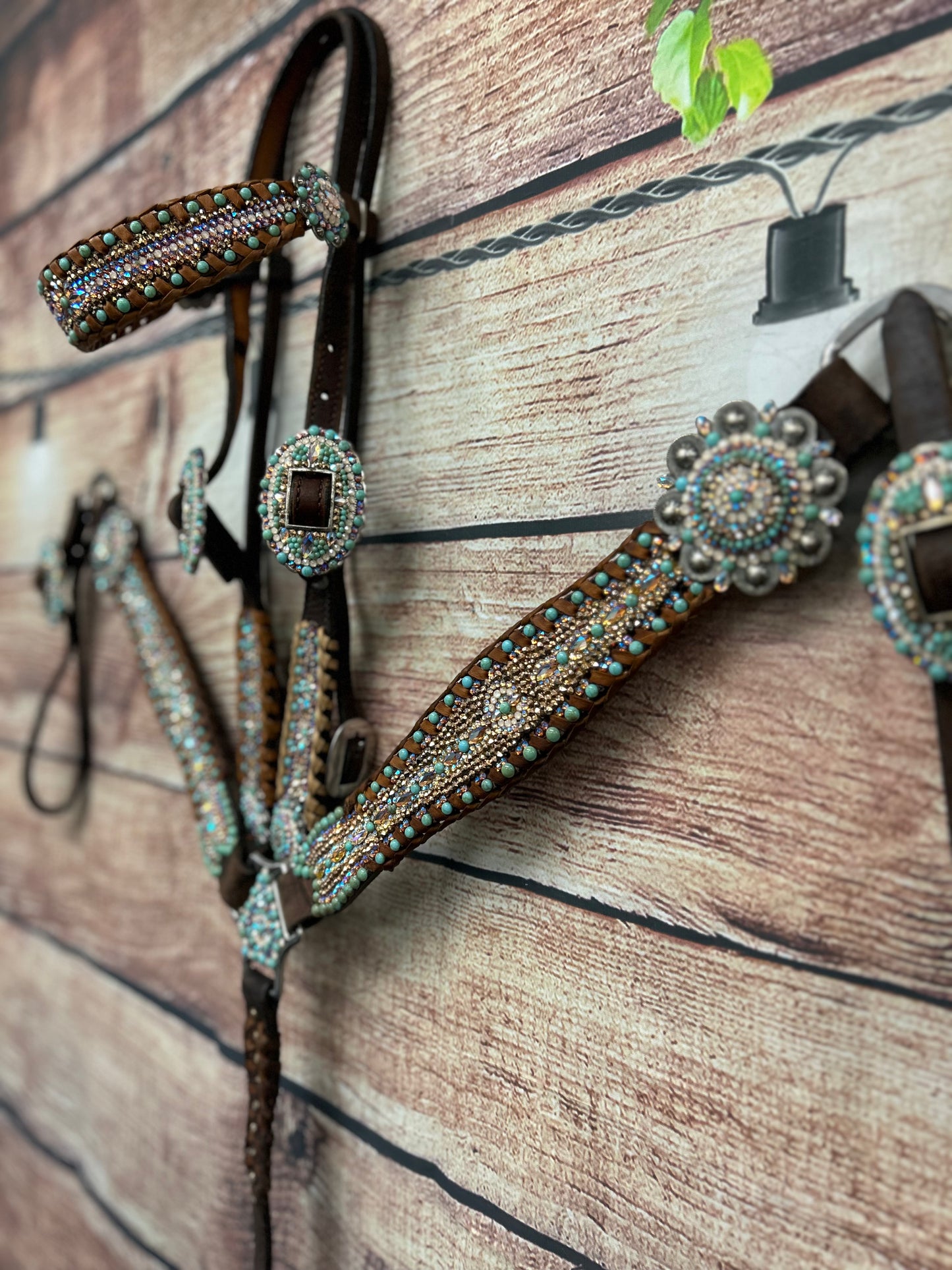 Refurbished - Gold & Turquoise